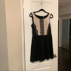 ‼️3/$30‼️ Dynamite Dress With Lace Bodice and Pleated Skirt